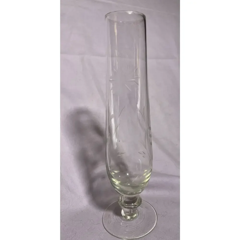 Vintage Footed Etched Daisy Flowers Clear Glass Bud Vase